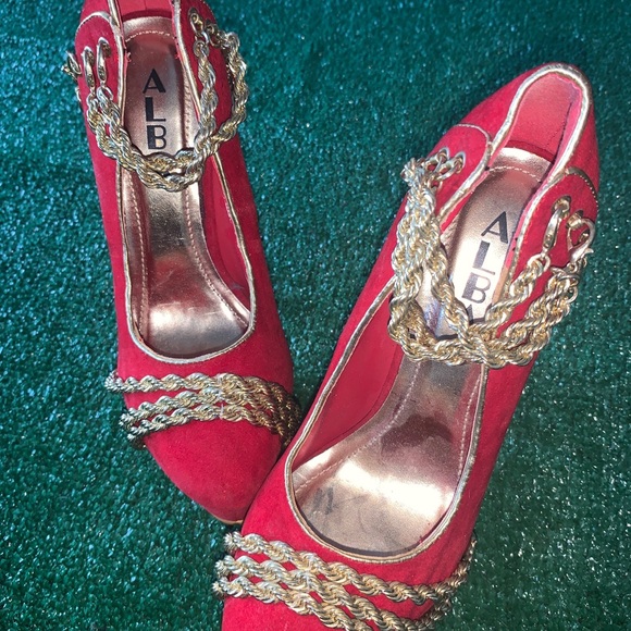 Alba Heels Shoes Red Size 6 1/2 Platform Chains High Heels - Picture 8 of 11